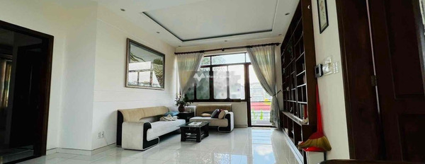 Ngôi nhà có tổng 6 PN, cho thuê nhà ở diện tích thực là 100m2 thuê ngay với giá đề xuất chỉ 42 triệu/tháng vị trí thuận lợi gần Phường 15, Hồ Chí Minh-03