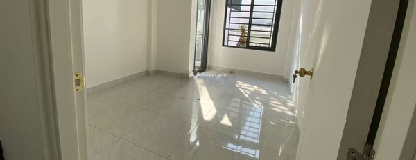 Diện tích khoảng là 50m2, cho thuê nhà ở vị trí ngay Huỳnh Văn Bánh, Phường 10, trong căn này 3 PN, 3 WC liên hệ chính chủ-03