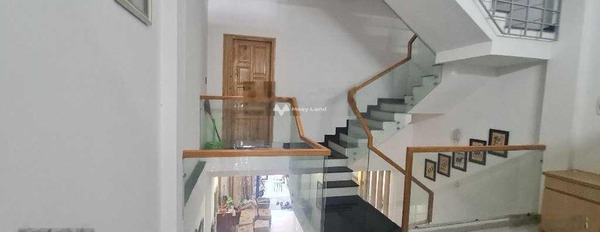 Nhà gồm 5 PN bán nhà ở diện tích gồm 100m2 vị trí đặt ngay trung tâm Hòa Minh, Đà Nẵng, hướng Đông - Nam-03