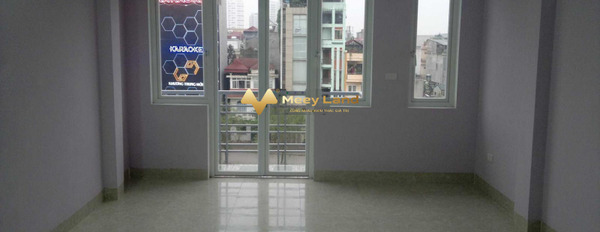 Trong ngôi nhà này gồm 6 PN, cho thuê nhà, có dt quy ước 35 m2 vị trí đặt ở trong Thượng Đình, Hà Nội-03