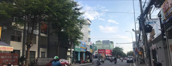 Cho thuê nhà trong Trương Công Định, Vũng Tàu, giá thuê hạt dẻ 30 triệu/tháng có diện tích chung 170m2, trong nhà nhìn chung bao gồm 5 PN-02