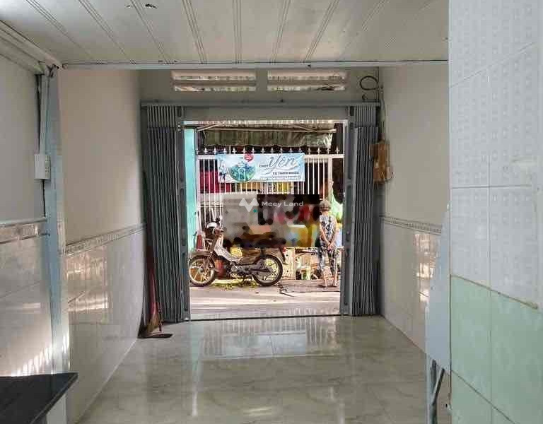 Cho thuê nhà vị trí đẹp tại Thạch Lam, Tân Phú, giá thuê công khai 5 triệu/tháng diện tích rộng là 18m2, trong nhà này gồm 2 phòng ngủ-01