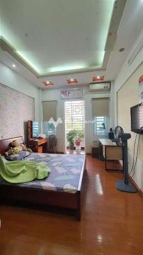 Tổng quan trong ngôi nhà có 3 phòng ngủ, bán nhà ở có diện tích chính 35m2 bán ngay với giá hợp lý 4.55 tỷ tọa lạc ngay ở Trường Chinh, Thanh Xuân-01