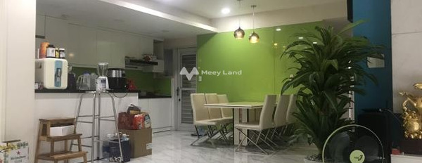 Bán chung cư nằm ngay Quận 7, Hồ Chí Minh, bán ngay với giá sang tên chỉ 6 tỷ có một diện tích sàn 135m2-02