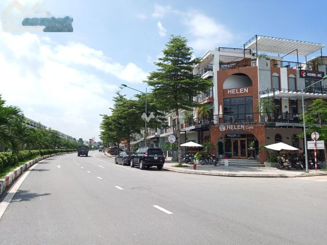 6 PN, bán biệt thự có diện tích khoảng 105m2 bán ngay với giá cơ bản 7.8 tỷ vị trí đặt vị trí ở Quang Trung, Hà Nội, với lộ chính rộng 35 mét-01