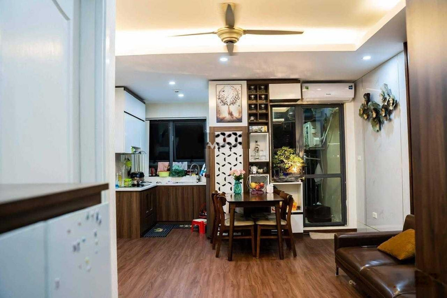 Hướng Đông - Nam, bán chung cư trong ngôi căn hộ này có Đầy đủ vị trí mặt tiền nằm trên Phú Lãm, Hà Đông bán ngay với giá siêu khủng 2.3 tỷ-01