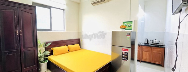 Trong nhìn tổng quan gồm 1 phòng ngủ, cho thuê căn hộ vị trí ngay tại Huỳnh Văn Nghệ, Hồ Chí Minh, 1 WC liên hệ liền-03