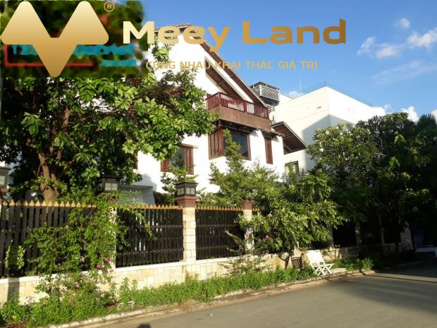 Bán biệt thự nằm ở Nguyễn Đăng Giai, Thảo Điền vào ở luôn giá đặc biệt chỉ 160 tỷ diện tích thực là 800 m2, ngôi nhà này có tổng 5 PN-01