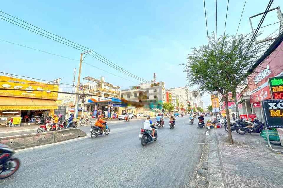 Cho thuê nhà vị trí tiện lợi Huỳnh Tấn Phát, Tân Phú, giá thuê bất ngờ 25 triệu/tháng có diện tích rộng 100m2, ngôi nhà có tổng cộng 4 PN-01