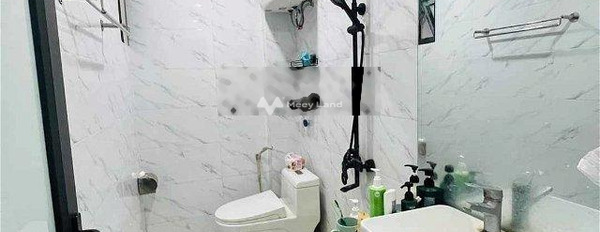 Trong nhà có tổng cộng 4 phòng ngủ, bán nhà ở có diện tích gồm 70m2 bán ngay với giá cực sốc 5.3 tỷ vị trí ngay tại Hoàng Liệt, Hoàng Mai-02