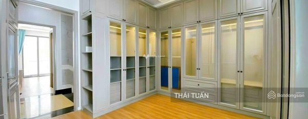 DT 83m2 bán nhà ở vị trí đặt ở trong Phú Mỹ, Hồ Chí Minh căn nhà có tổng cộng 4 PN 5 WC liên hệ ngay để được tư vấn-03