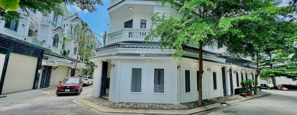Trong nhà này 4 phòng ngủ, bán nhà ở diện tích gồm 80m2 bán ngay với giá rẻ từ 7.2 tỷ mặt tiền nằm ngay trên Huỳnh Tấn Phát, Hồ Chí Minh hướng Tây-03