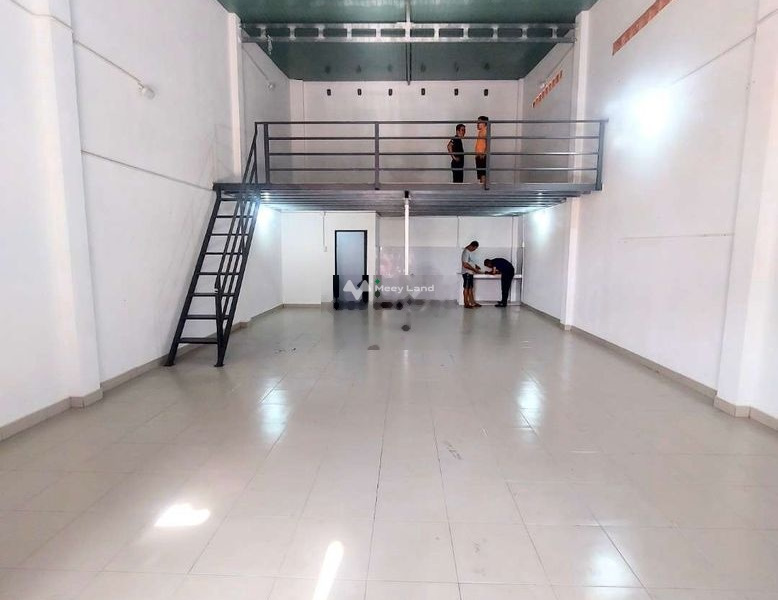 Diện tích chung là 120m2, cho thuê nhà ở vị trí đặt ở Lê Trọng Tấn, Tây Thạnh, ngôi nhà bao gồm có 1 PN chính chủ đăng tin-01