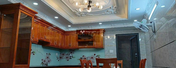 Nhà gồm 3 PN bán nhà ở diện tích khoảng 62m2 bán ngay với giá cực rẻ chỉ 13.5 tỷ vị trí đẹp nằm ở Quận 6, Hồ Chí Minh-02