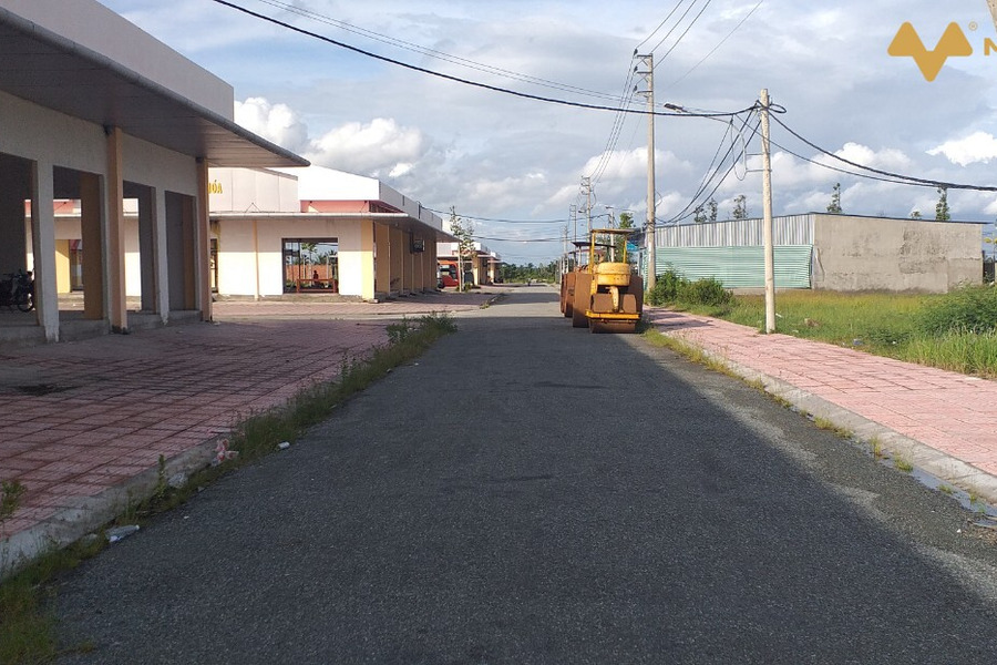 Bán đất nền liền kề trường học tại thị trấn Thạnh Phú-01