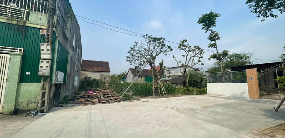 Bán 105m2 đất ngõ Trần Trùng Quang, Hưng Lộc, giá 870 triệu