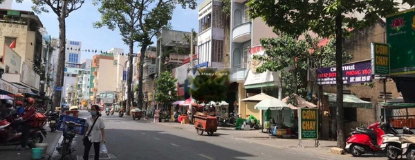 Vị trí thuận tiện ngay tại Đa Kao, Hồ Chí Minh bán nhà giá bán bàn giao chỉ 28.5 tỷ diện tích gồm 90.5m2 còn chần chờ gì nữa. hãy nhấc máy gọi ngay-03