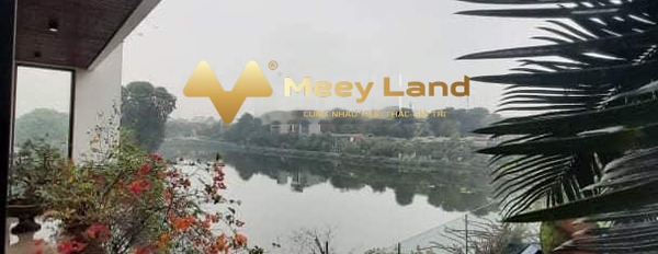 Bán biệt thự sân vườn phố Vũ Miên, hướng hồ Tây, diện tích 226m2, mặt tiền 10,3m, giá 110 tỷ-02