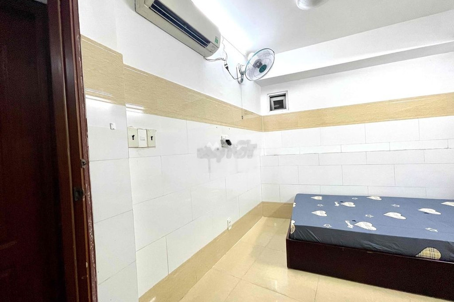 Căn phòng có nội thất nhập khẩu Nội thất đầy đủ cho thuê phòng trọ Quận 3, Hồ Chí Minh giá siêu rẻ-01