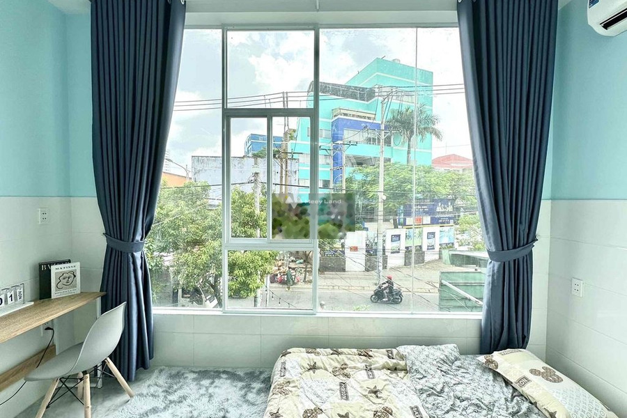 Căn hộ 1 phòng ngủ, cho thuê căn hộ mặt tiền tọa lạc ngay ở Phú Trung, Hồ Chí Minh, trong căn hộ này thì có 1 PN, 1 WC tiện ích đầy đủ-01