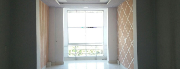 Nhà gồm 5 phòng ngủ, cho thuê nhà, giá thuê ngay chỉ 130 triệu/tháng có diện tích quy ước 336m2 ở Nguyễn Tất Thành, Hồ Chí Minh-03
