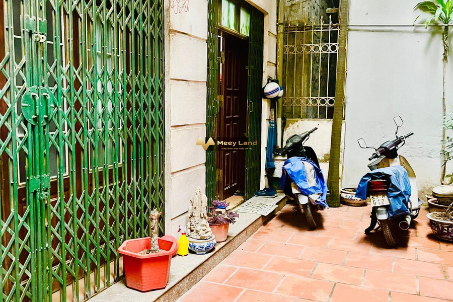 Nhà 4 PN cho thuê nhà ở diện tích gồm 70m2 thuê ngay với giá cơ bản từ 14 triệu/tháng vị trí mặt tiền ngay tại Yên Hòa, Hà Nội, hướng Đông - Nam-01