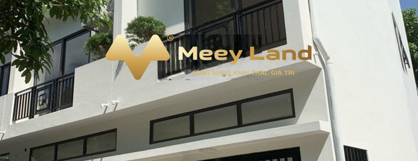 Có diện tích rộng 40 m2 bán nhà vị trí nằm ngay Sóc Sơn, Hà Nội hướng Tây Nam căn nhà gồm tổng cộng 2 phòng ngủ 2 WC liên hệ chính chủ.-03