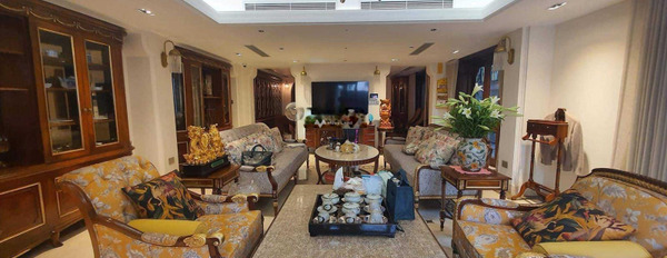 Bán nhà vị trí thuận tiện ngay tại Thạch Bàn, Long Biên bán ngay với giá từ 24.5 tỷ có diện tích 150m2 trong nhà này có 4 phòng ngủ-02