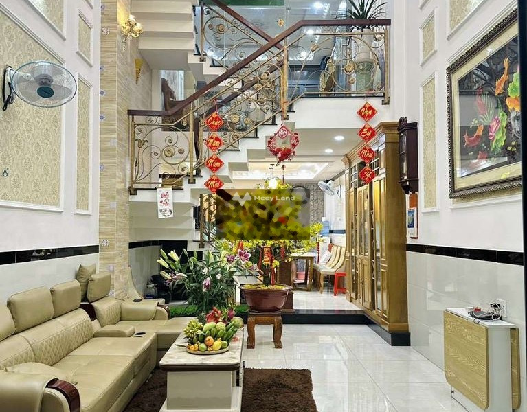 Nhà gồm 4 PN bán nhà ở có diện tích gồm 70m2 bán ngay với giá cực êm chỉ 7.6 tỷ ngay ở Phan Huy Ích, Gò Vấp-01