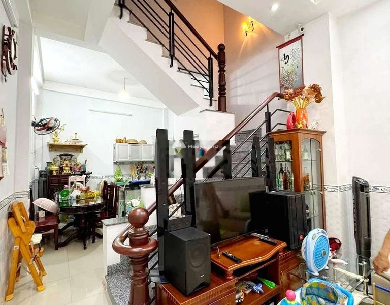 Bán nhà vị trí thuận lợi tọa lạc tại Tân Bình, Hồ Chí Minh bán ngay với giá đặc biệt chỉ 4.3 tỷ diện tích 40m2 tổng quan nhà có tất cả 3 phòng ngủ-01