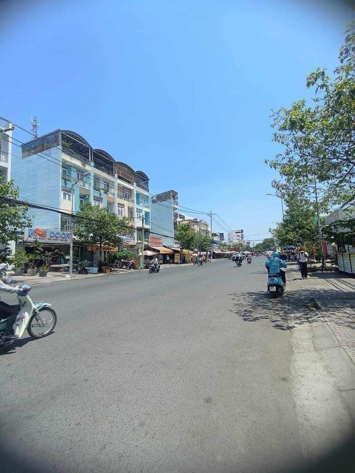 Bán nhà riêng quận 8 thành phố Hồ Chí Minh giá 11.731 tỷ-1