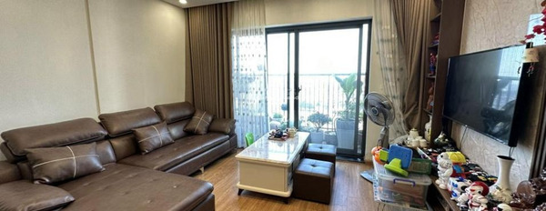 Diện tích 113m2, bán chung cư giá bán cạnh tranh từ 14 triệu ở Việt Hưng, Long Biên, trong căn hộ này 3 phòng ngủ, 2 WC không tiếp trung gian-02
