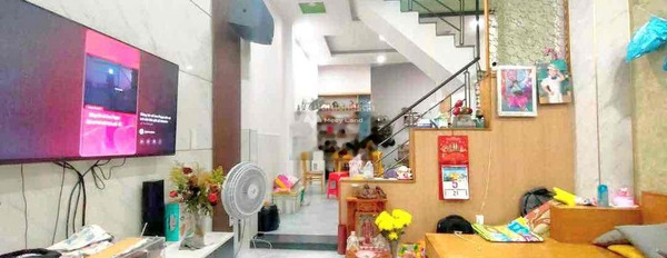 Nhà có 3 PN bán nhà ở có diện tích gồm 53m2 bán ngay với giá cực sốc chỉ 4.7 tỷ vị trí đặt ở trung tâm Lê Văn Chí, Hồ Chí Minh-03