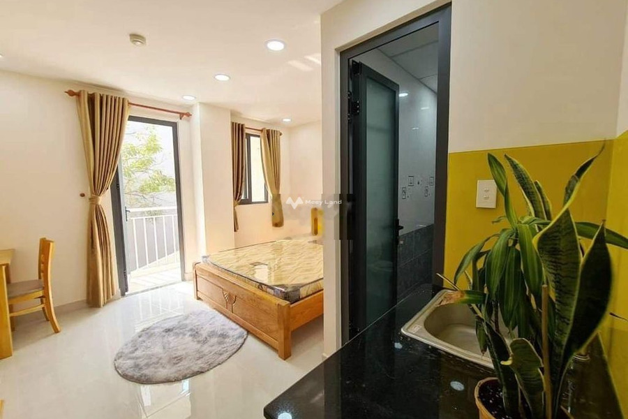Cho thuê căn hộ tọa lạc gần Nhất Chi Mai, Hồ Chí Minh giá thuê mua ngay chỉ 4.5 triệu/tháng, tổng quan ở trong căn hộ gồm 1 PN, 1 WC vị trí trung tâm-01