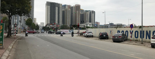 Bán nhà tọa lạc ngay tại Trung Hòa, Hà Nội bán ngay với giá khởi điểm chỉ 28 tỷ có diện tích chính 100m2-03