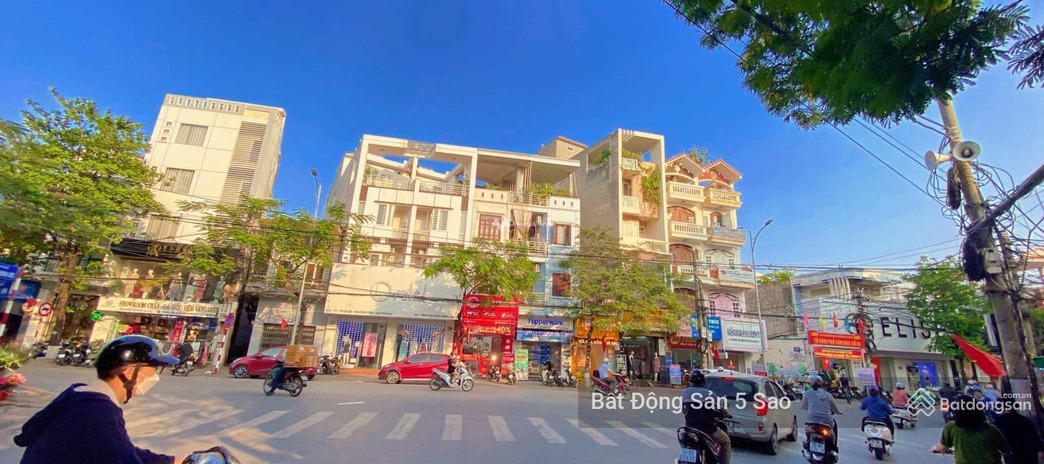 DT 41m2 bán nhà ở mặt tiền tọa lạc ngay Lê Lợi, Ngô Quyền hướng Đông - Nam tổng quan trong nhà có 4 PN 4 WC hãy nhấc máy gọi ngay