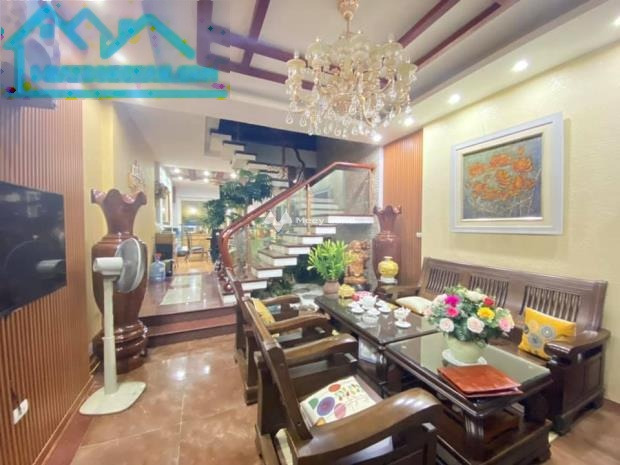 Căn nhà gồm có 6 PN bán nhà giá bán cực tốt 10 tỷ có diện tích rộng 90m2 vị trí trung tâm Phú La, Hà Đông-01