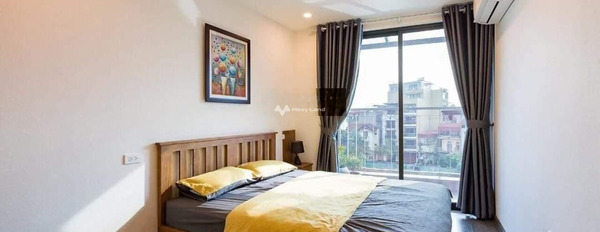 Nhà này có tổng 8 phòng ngủ, bán nhà ở diện tích rộng 90m2 giá bán cực tốt 37 tỷ vị trí đẹp nằm ở Yên Phụ, Hà Nội-02
