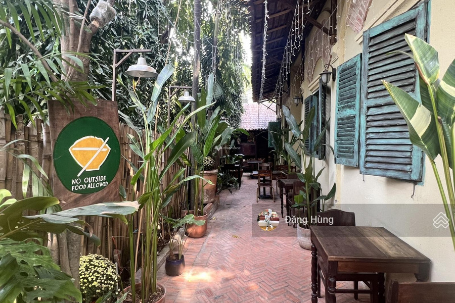 Nhà hàng, quán cafe... mặt tiền Nguyễn Văn Hưởng Thảo Điền hơn 100m2 - 1 trệt 1 lầu. Giá: 83tr/th -01