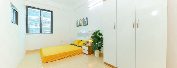 Cho thuê căn hộ vị trí đặt ở trung tâm Văn Quán, Hà Đông giá thuê đề cử chỉ 4.35 triệu/tháng, tổng quan căn hộ này có 1 phòng ngủ, 1 WC giá siêu rẻ-02