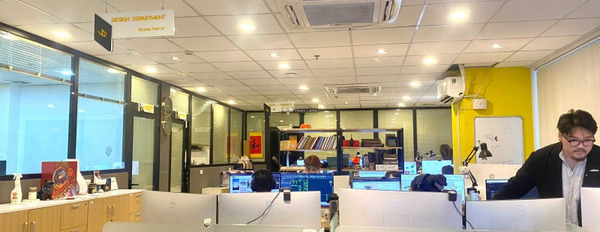 Cho thuê văn phòng sàn 150m2 mặt tiền Mai Thị Lựu, P. Đa Kao - Quận 1 -02