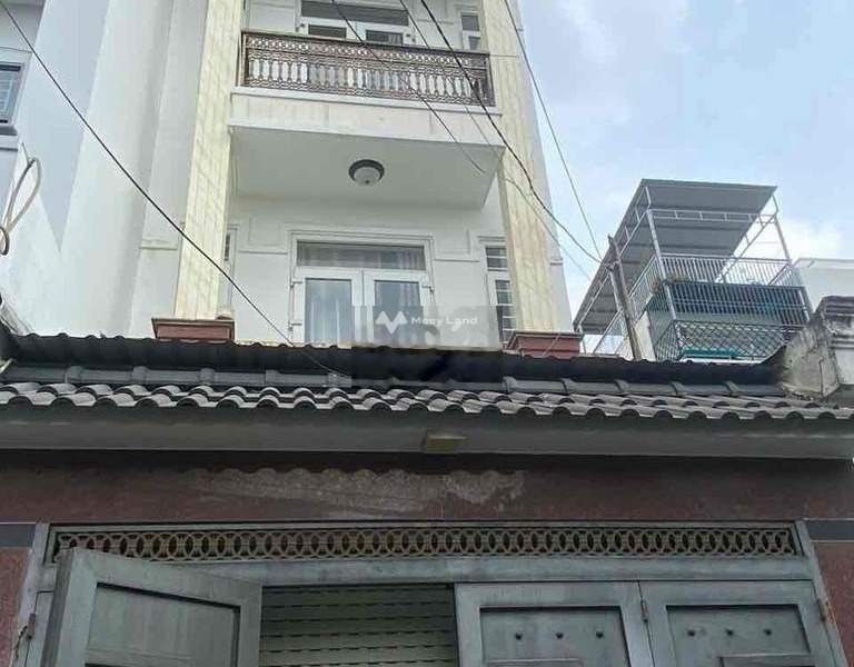 Cho thuê nhà diện tích mặt tiền 60m2 vị trí mặt tiền nằm tại Phường 8, Hồ Chí Minh giá thuê khởi đầu chỉ 13.5 triệu/tháng, ngôi nhà gồm có 4 PN, 3 WC-01