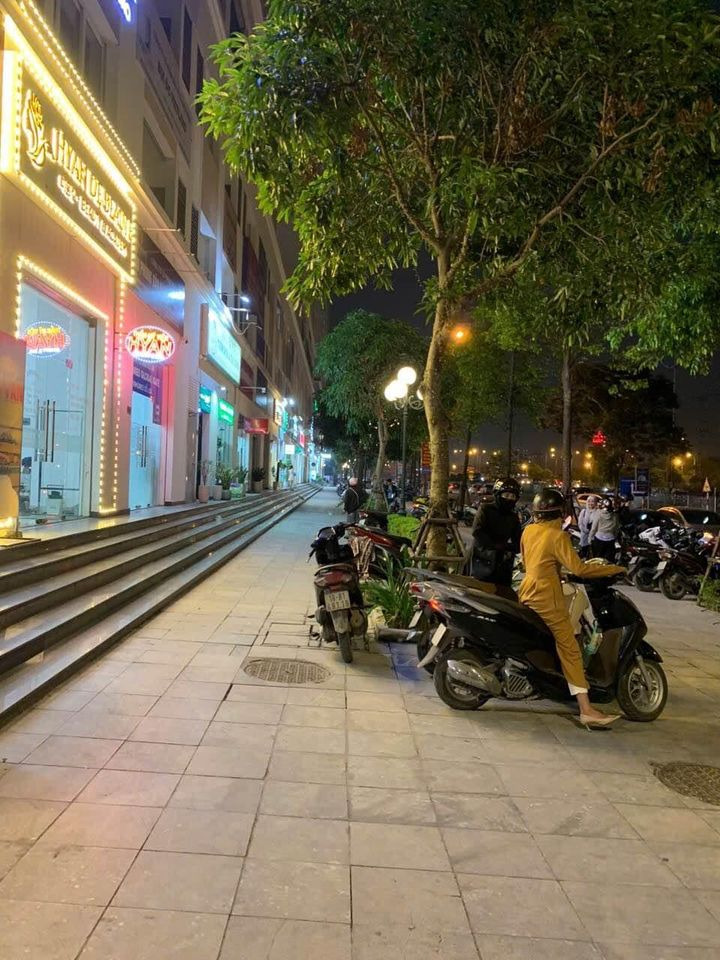 Bán nhà riêng huyện Đông Anh thành phố Hà Nội giá 5.7 tỷ-0