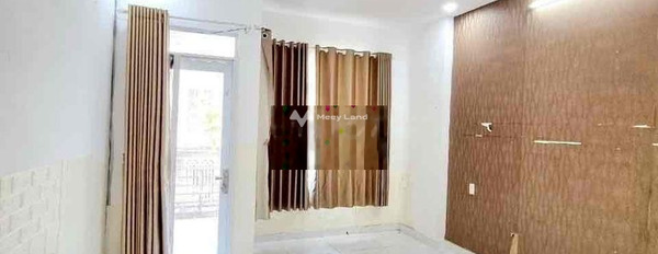 Có diện tích 80m2, cho thuê nhà ở vị trí đẹp tọa lạc tại Nhà Bè, Hồ Chí Minh, trong căn nhà này có 4 PN, 5 WC giao thông đông đúc-02