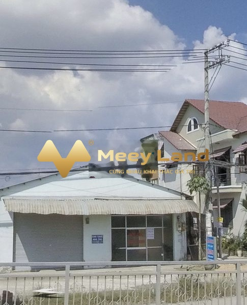 Vị trí mặt tiền tọa lạc ở Nguyễn Duy Trinh, Phú Hữu bán nhà giá khủng chỉ 17.5 tỷ có diện tích 170m2 vị trí siêu đẹp-01