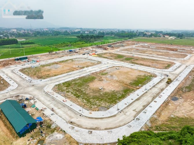 Quốc Lộ 6, Lương Sơn bán đất giá bán thương mại chỉ 4.6 tỷ diện tích thực tế 250m2-01