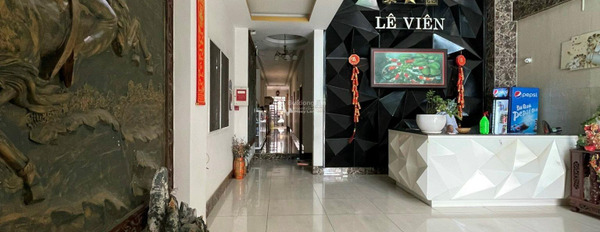Bán biệt thự mặt tiền Hotel trung tâm hành chính Hóc Môn - 8x42m đang có thu nhập sẵn 200tr - 300tr -03