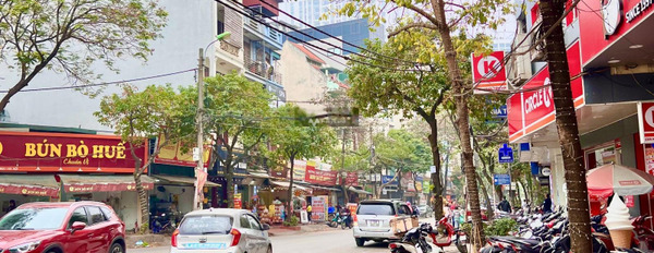 Trong nhà nhìn chung gồm 6 PN, bán nhà ở có diện tích gồm 61m2 giá nhỉnh 18.5 tỷ vị trí mặt tiền ngay tại Hoàng Mai, Hà Nội-03