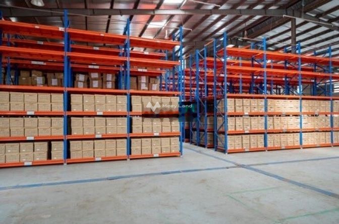 Vị trí thuận lợi tọa lạc ngay Trường Thạnh, Quận 9 cho thuê kho bãi 2200m2 giá thuê đàm phán 240 triệu/tháng hãy nhấc máy gọi ngay-01