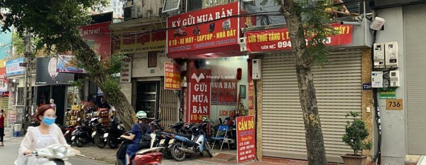 Cho thuê nhà nằm ngay trên Giáp Bát, Hà Nội. Diện tích 70m2-02